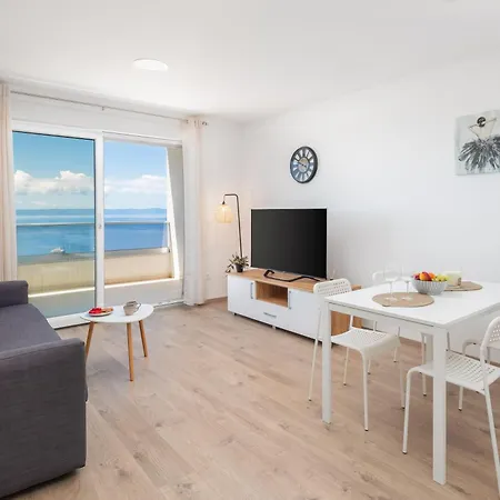 Apartament Il Mar - New With Garage Makarska