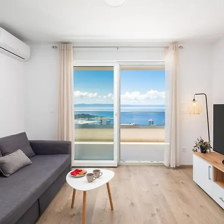 Apartment Il Mar - New With Garage Makarska