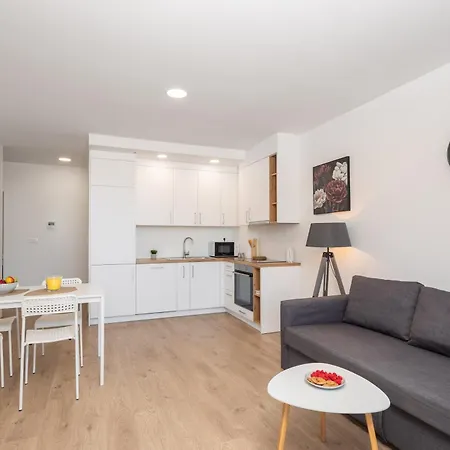 Apartament Il Mar - New With Garage Makarska